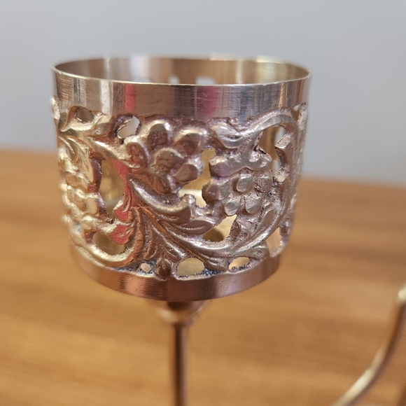 Vintage MCM Brass Floral 3 Arm Candle Holder Candelabra - Picture 5 of 11